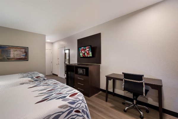 Red Roof Inn Tucson North - Marana image 1
