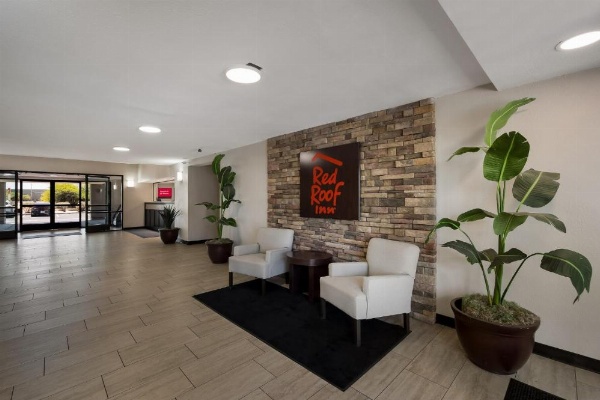 Red Roof Inn Tucson North - Marana image 12