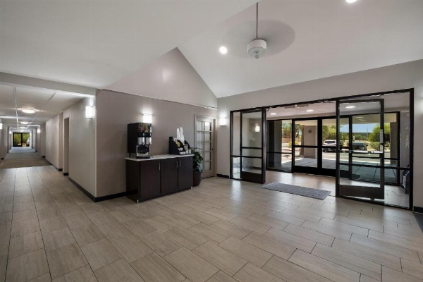 Red Roof Inn Tucson North - Marana image 13