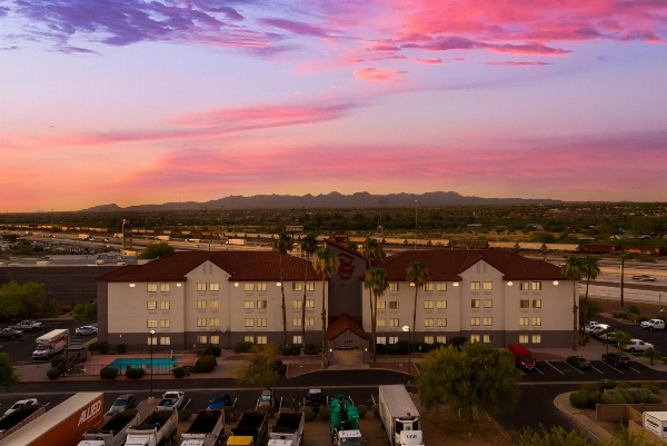 Red Roof Inn Tucson North - Marana image 7